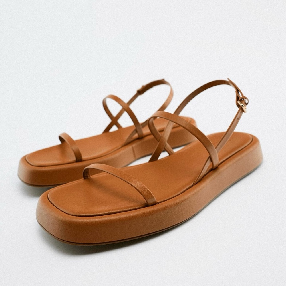 NEW WITH TAG AND BOX ZARA Tan Flat Sandals - Size US 7.5 38